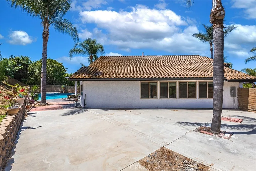 1250 Kinglake Drive, Diamond Bar, California 91789 home-pic-46